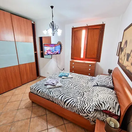 Lacasettadipino Apartment Selargius